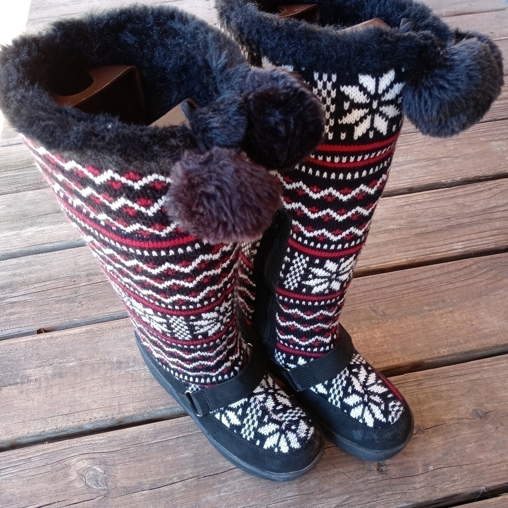 HILLARD & HANSON tall knit side zip faux fur lined wedge heel Boots Wo's Sz 7m.